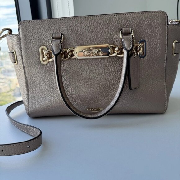 Coach Blake Carryal 25 Metallic Rose Gold Bag 3 Way. New With Tag - Picture 1 of 15